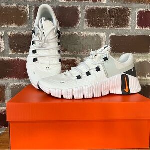 NIB NIKE FREE METCON 5 MENS sz 10.5